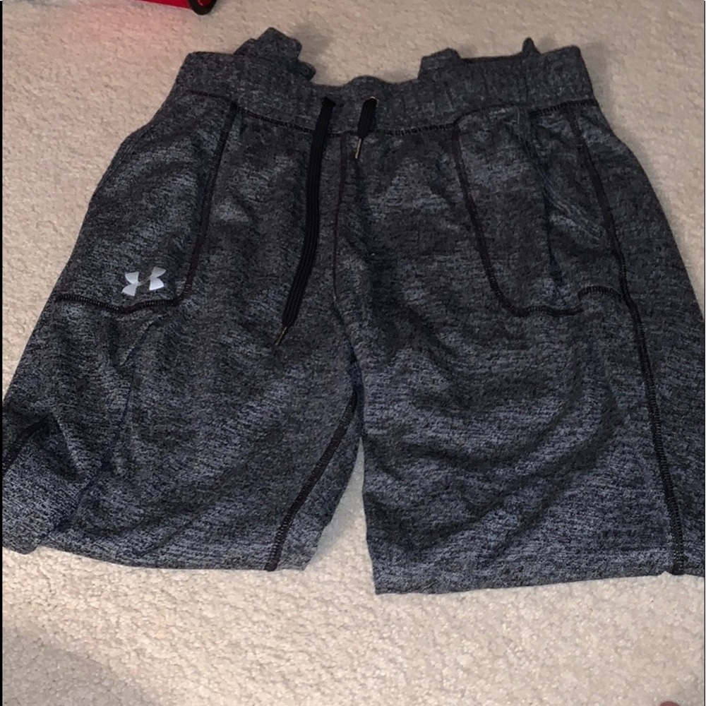 under armor sweatpants kids L or adult small